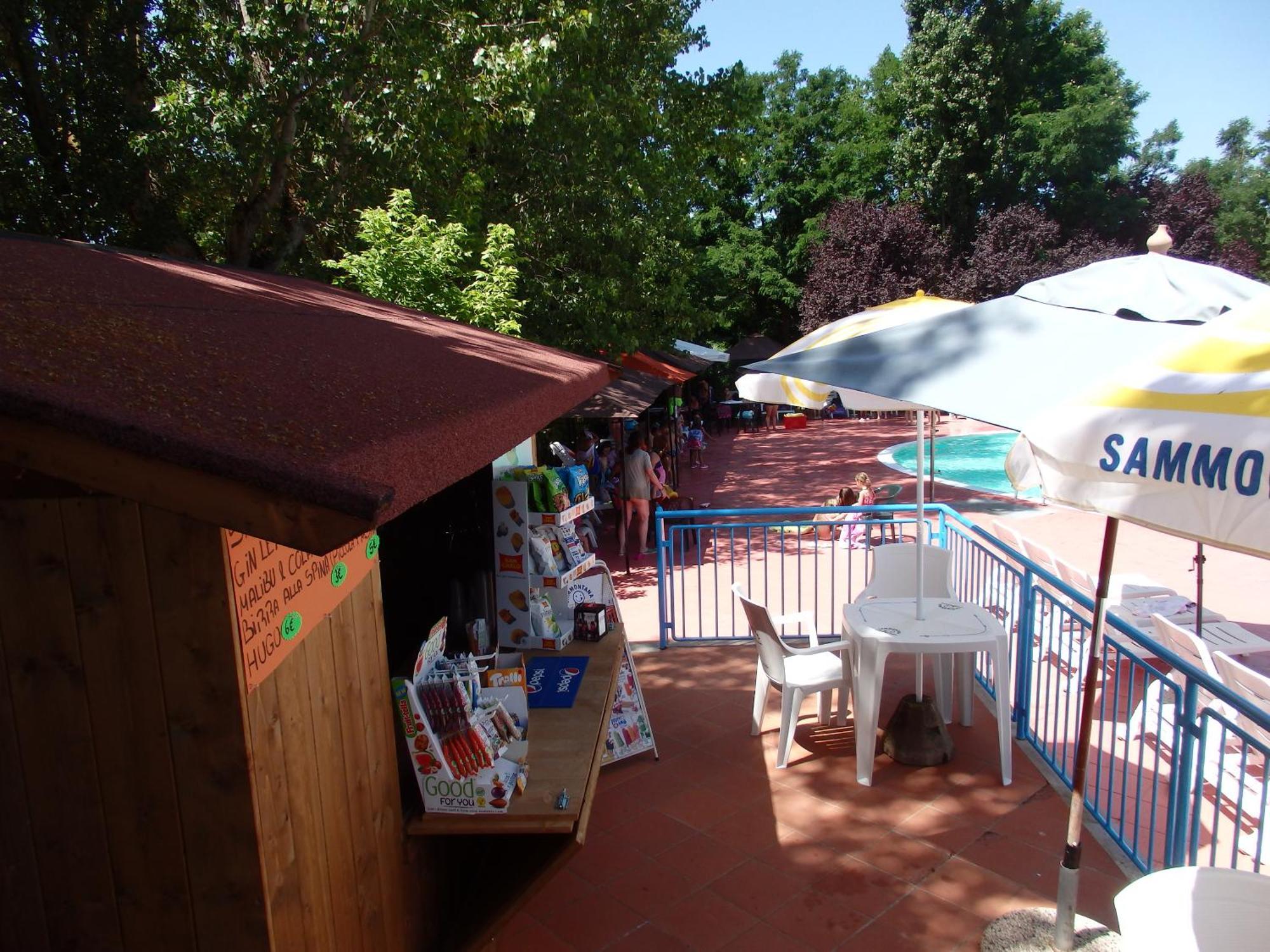 Camping Village La Chiocciola Capannole 외부 사진